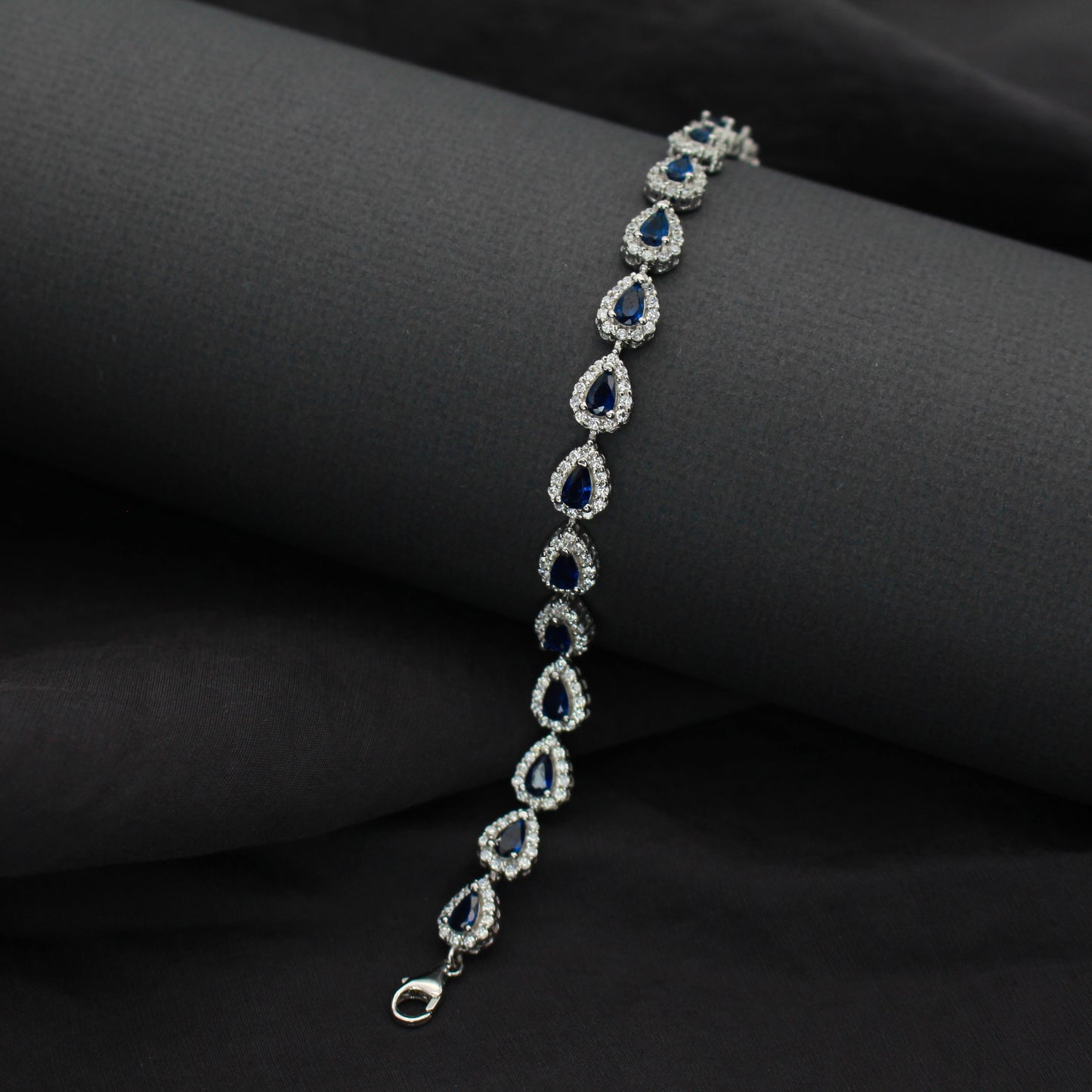 Midnight Drop Bracelet