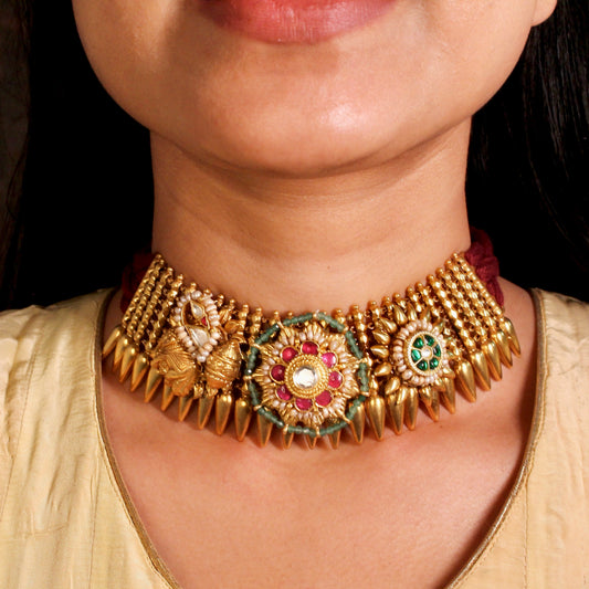 Heritage Peacock Gold Choker
