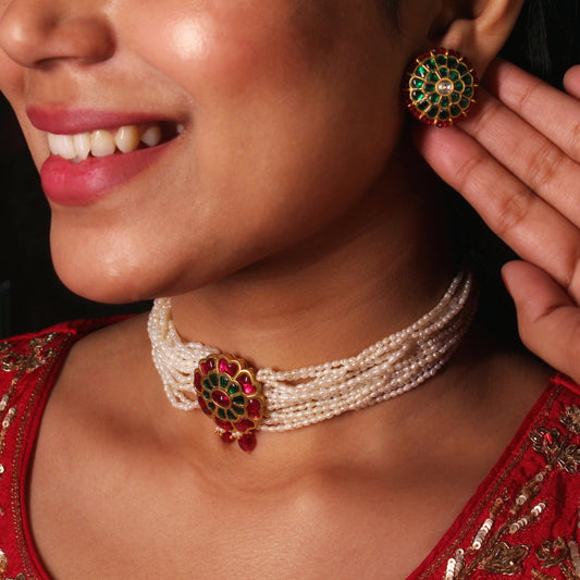 Ethereal Pearl & Kundan Bloom Choker
